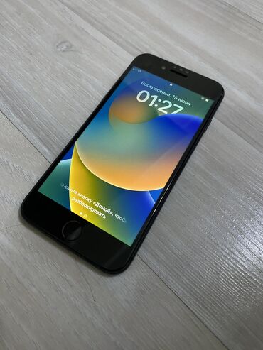 мини холодильник для напитков: IPhone 8, Б/у, 64 ГБ, Черный, Защитное стекло, Чехол, 76 %