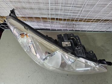 Передние фары: Передняя правая фара Peugeot 2008 г., Б/у, Оригинал, Германия — 5