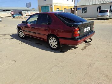 срочно продаю ниссан примера: Nissan Primera: 1998 г., 1.8 л, Механика, Бензин, Седан