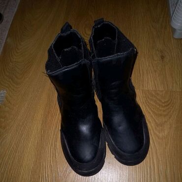 zara gležnjače: Ankle boots, Size - 32