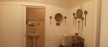 Həyət evləri və villaların satışı: 3 otaqlı, 64 kv. m, Orta təmir — 10