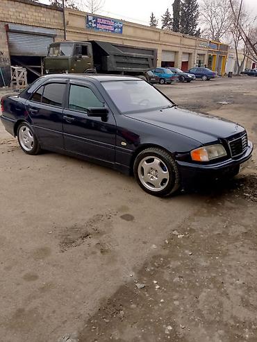 фургоны категории б: Mercedes-Benz 200: 2 л | 1997 г. Седан — 6