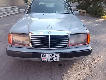 highlander 2012: Mercedes-Benz E-Class: 1991 г., 2.2 л, Механика, Бензин, Седан — 2