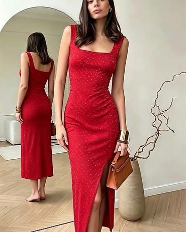 mona torbice: Elegantna midi haljina sa šljokicama Nova kolekcija ✨️ Haljina: 2.600 — 3