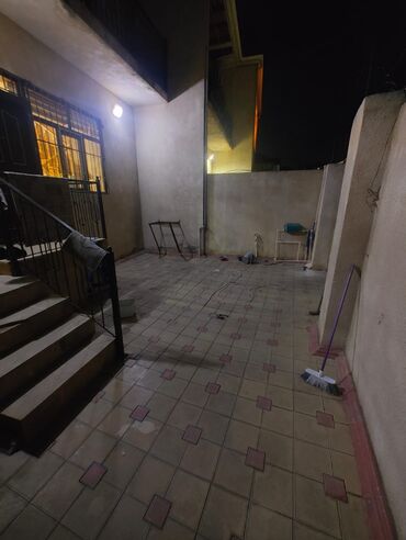 Masa və oturacaq dəstləri: Kirayə 4 otaq 2 mərtəbə 500azn

- Masazir — 13