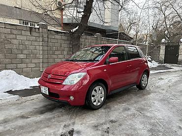 Toyota: Toyota ist: 2002 г., 1.5 л, Автомат, Бензин, Хэтчбэк — 2