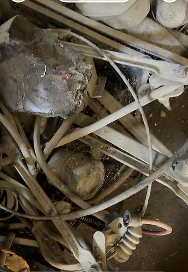 Другие детали для мотора: Автозапчасти (разнобой, оптом/набором) - Головка блока цилиндров — 8