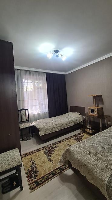 Продажа полдома: ЮНУСАЛИЕВА/АХУНБАЕВА! УЧАСТОК - 4,2 СОТОК!!! 5-ти КОМНАТНЫЙ (пол — 3