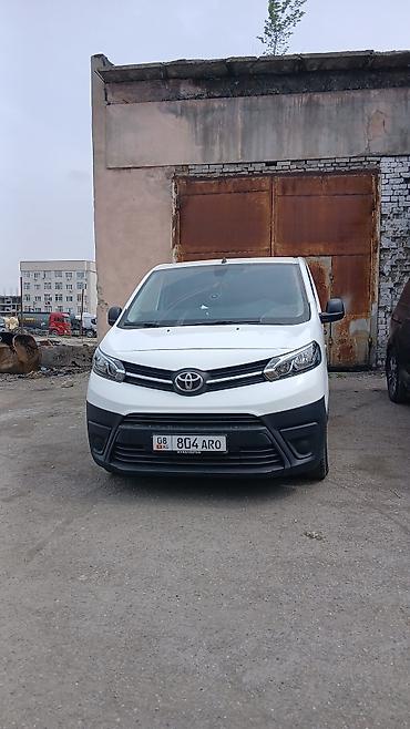 тлк 80: Toyota ProAce (фургон, 2020г.механика 6ступка,отличном состоянии — 2