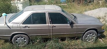 дефлектор: Mercedes-Benz W201 (190) — салон и панель управления. Звонить толтура — 7