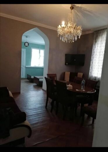 bine qesebesinde: Bakı, Buzovna, 3 otaqlı, Köhnə tikili, 80 kv. m