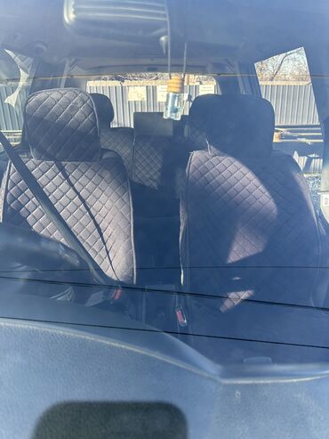 Subaru: Subaru Traviq: 2004 г., 2.2 л, Автомат, Газ, Минивэн — 7