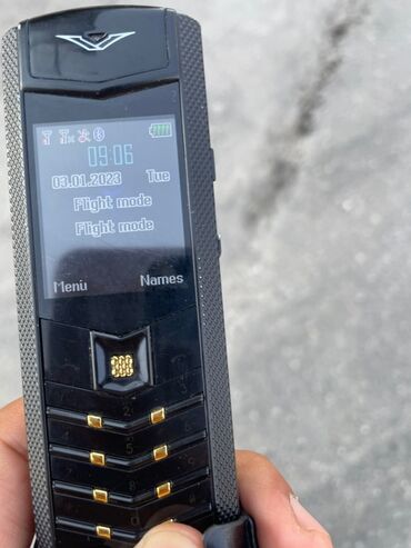 наручные часы гармин: Vertu Aster, Колдонулган