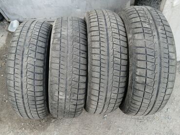 Шины 185 / 60 / R 15, Зима, Комплект, Легковые, Япония, Bridgestone