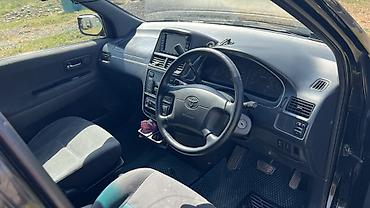 gaia: Toyota Gaia: 2001 г., 2 л, Автомат, Бензин, Минивэн — 3