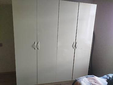 Dolablar: Dörd qapılı paltar şkafı - Rəng: açıq krem/ağ - Material — 1
