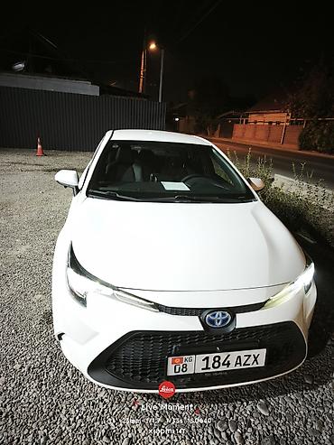 step vagon: Toyota Levin: 2021 г., 1.8 л, Автомат, Гибрид, Седан — 1
