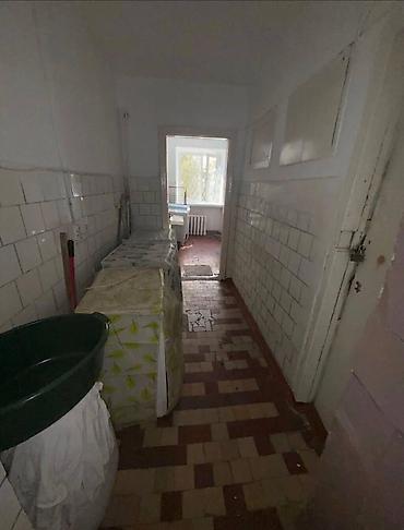 Квартиры: 1 комната, 18 м², 5 мкр Гостиничный тип, 2 этаж, Старый ремонт — 4