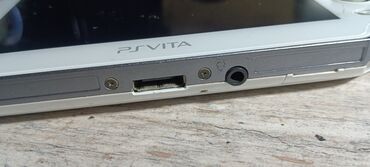 PS Vita (Sony PlayStation Vita): ПРЕДПОЧИТАЮ ОБМЕН НА ФИКС ИЛИ ШОССЕР! Продаю игровую консоль ps vita