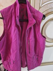 yun jaket modelleri: Qadın üçün bənövşəyi/çəhrayı rəngli yelek - Model: qoltsuz, yüngül