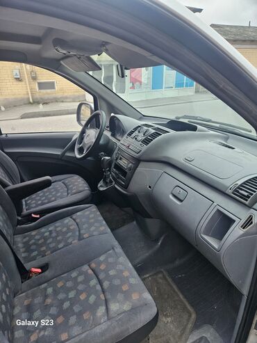 Mercedes-Benz: Mercedes-Benz Vito: 2.2 l | 2009 il Van body type — 10