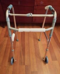 Digər tibbi məhsullar: Ходунки новые