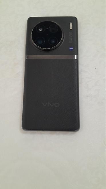 Vivo X90 Pro+, Б/у, 256 ГБ, цвет - Черный, 2 SIM at lalafo.kg Vivo X90 Pro+, Б/у, 256 ГБ, цвет - Черный, 2 SIM