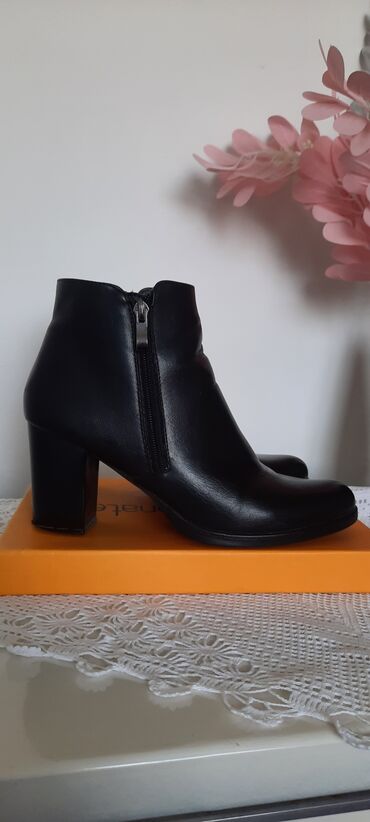 zenske gace: Ankle boots, Lusso, 40