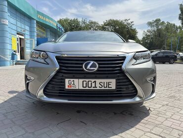 runx alex: Lexus ES: 2017 г., 2.5 л, Автомат, Гибрид, Седан