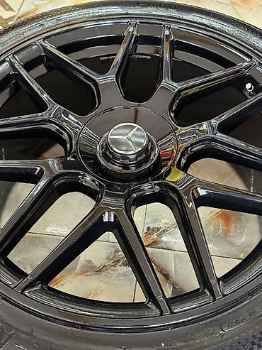 İşlənmiş Disk təkər AMG 305 / 40 / R 22, 5 Boltlu