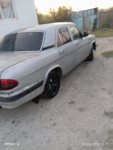 üstü açıq maşın: QAZ-3110 “Volga” sedan - Kuzov: gümüşü rəng, 4 qapı, arxa ötürücülü — 3