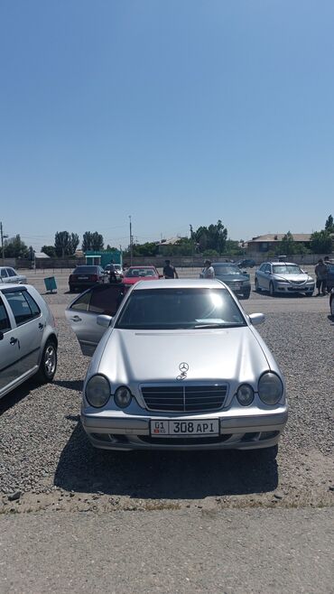 авто в аресте: Mercedes-Benz E 220: 1999 г., 2.2 л, Автомат, Дизель, Седан