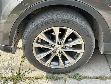 Продажа авто: Toyota RAV4: 2017 г., 2.5 л, Бензин, Кроссовер — 6