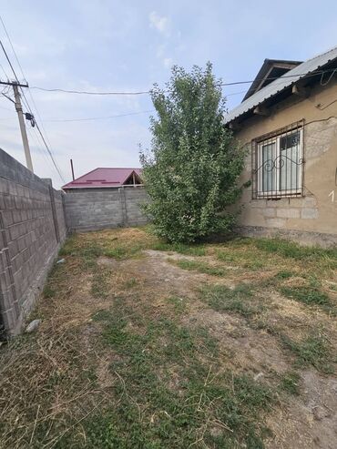 земельный участок ак босого: Үй, 140 кв. м, 4 бөлмө, Менчик ээси, Эски ремонт