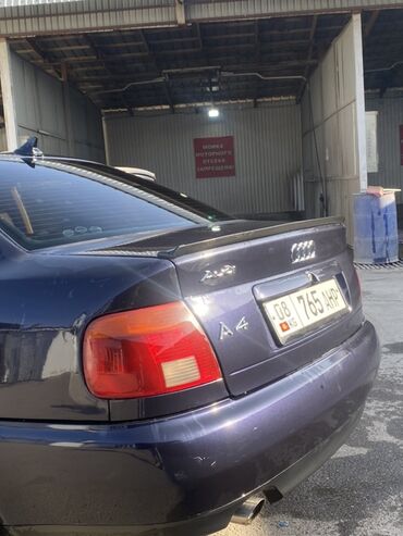 Audi: Audi A4: 1996 г., Автомат, Седан — 4