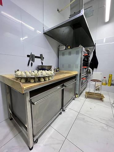 Другое оборудование для кафе, ресторанов: Вытяжка промышленная, стол из нержавейки, мойка, котломойка, стеллаж — 21