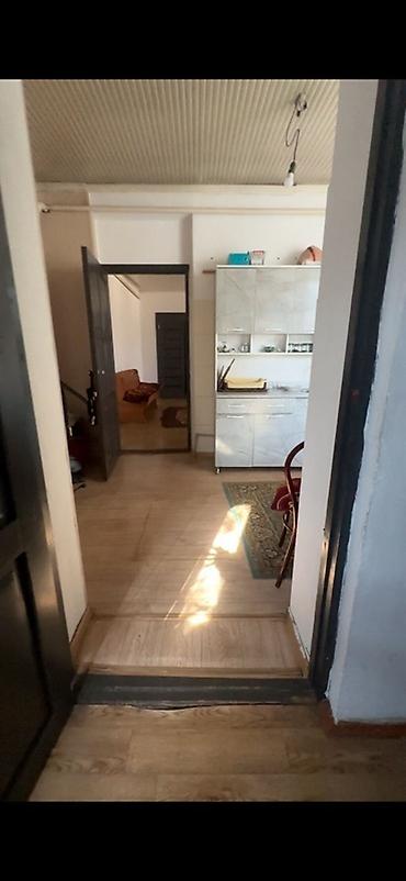 Продажа коттеджей и домов: ПолДом с двором Жибек жолу-Фучика-Профсоюзная - Кирпичный забор по — 6