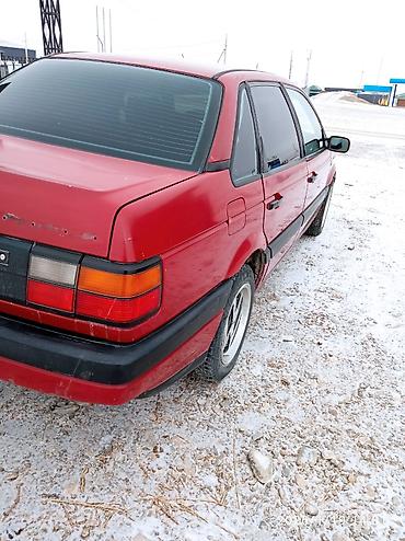 Volkswagen: Volkswagen Passat: 1988 г., 1.8 л, Механика, Бензин, Седан — 1