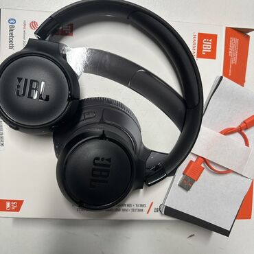 купить микшерный пульт: JBL Tune — беспроводные накладные наушники с фирменным звуком Pure