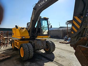 Экскаваторы: Экскаватор, Volvo, 2000 г., Колесный — 12