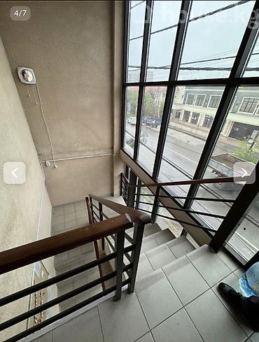 Долгосрочная аренда домов: 270 м², 5 комнат — 8