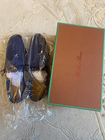 mavi mokasinlər: Loro Piana model ayaqqabısı satılır. Təzədir. Çox əla ayaqqabıdır. A — 8