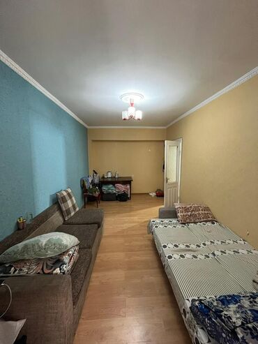 дешевые квартиры в оше: 4 комнаты, 75 м², Индивидуалка, 4 этаж, Косметический ремонт