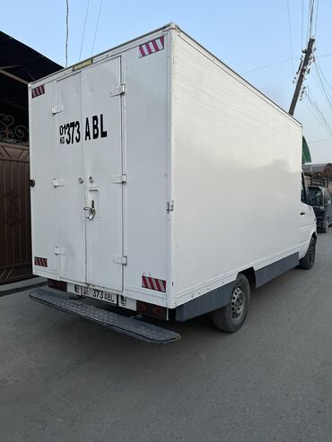 Легкий грузовой транспорт: Легкий грузовик, Mercedes-Benz, Б/у at lalafo.kg — 4 Легкий грузовой транспорт: Легкий грузовик, Mercedes-Benz, Б/у — 4