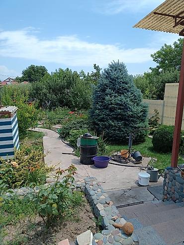 Продажа коттеджей и домов: 4 комнаты, 180 м², 7 соток, Бишкек, Аламединский рынок / базар Собственник — 19