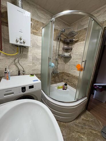 Uzunmüddətli kirayə mənzillər: Xətai rayonu,Ukraniya dairəsinə yaxın,Heydər parkının üstündə.9 — 11