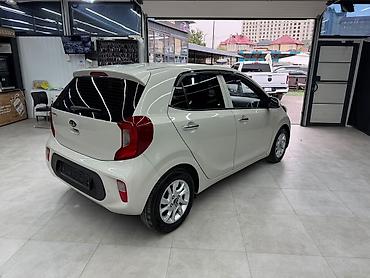 spark 2016: Kia Picanto: 2017 г., 1 л, Автомат, Бензин, Хэтчбэк — 3
