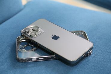 Apple iPhone: IPhone 13 Pro, Б/у, 256 ГБ, Jet Black, Защитное стекло, Чехол, 97 %