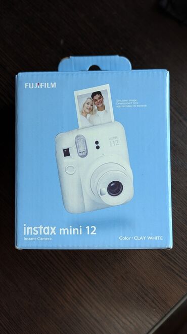 домашняя камера: Продаю новую Instax mini 12. Моментальный фотоаппарат абсолютно новый