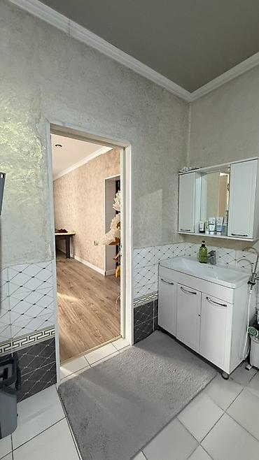 пл: 5 комнат, 100 м², 6 соток, Кара-Балта, Собственник — 9
